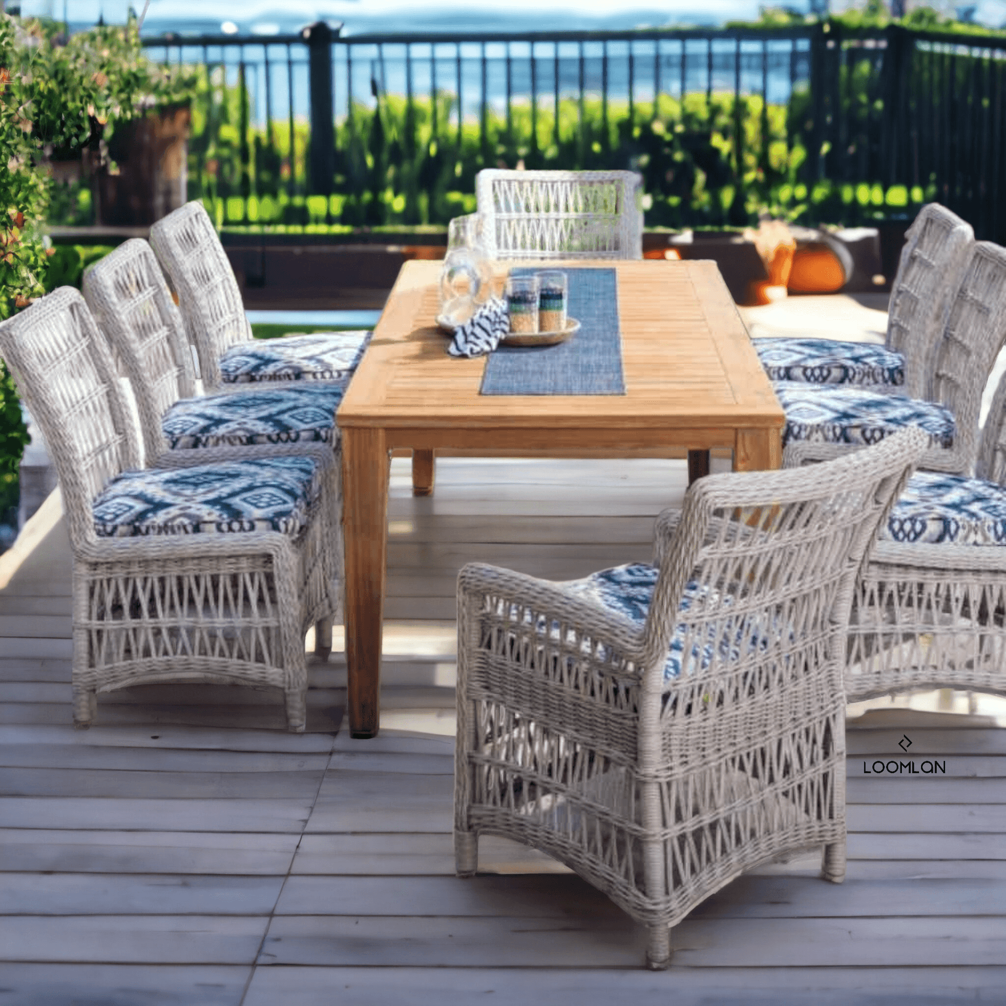 Lloyd Flanders Mackinac Outdoor Dining Table Extendable Set Seats 8